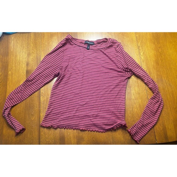 Derek Heart Tops - Derek Heart Red and Black Stripped Crop Top Size L